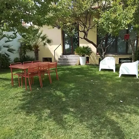 La Casa Del Río Zamora